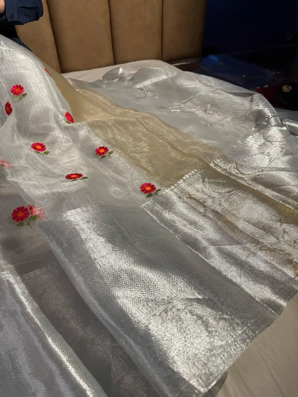 Silver Tissue Kota Silk Saree with Flower Thread Work and Zari Pallu