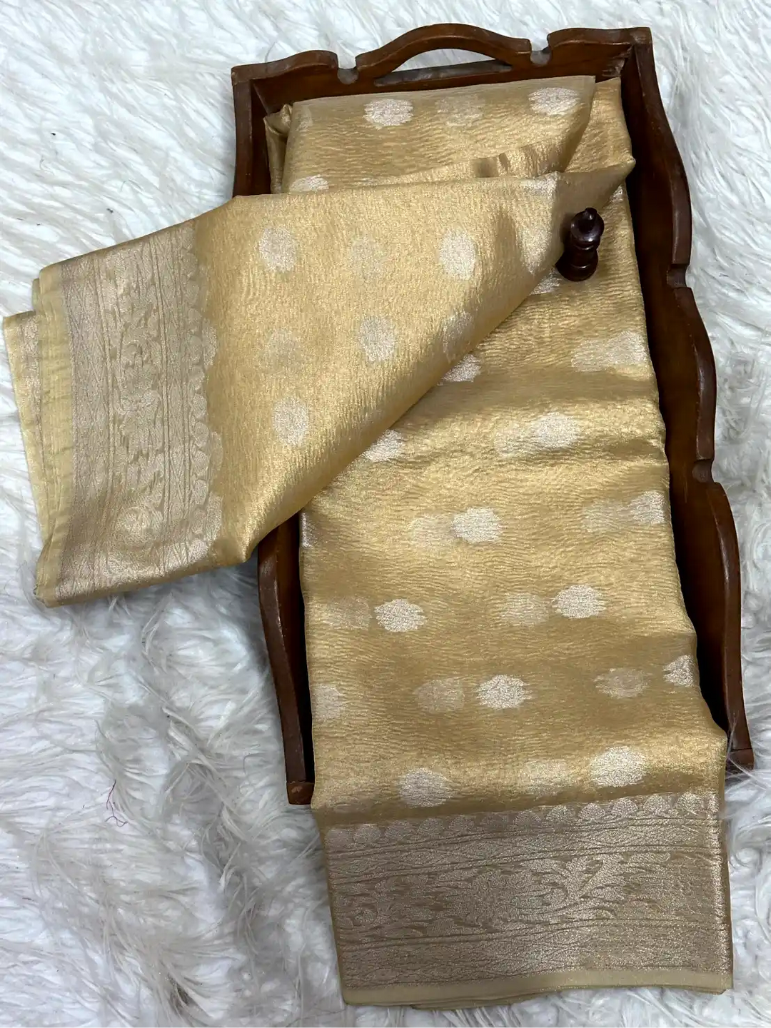 Soft Tissue Traditional Jacquard Banarasi Saree