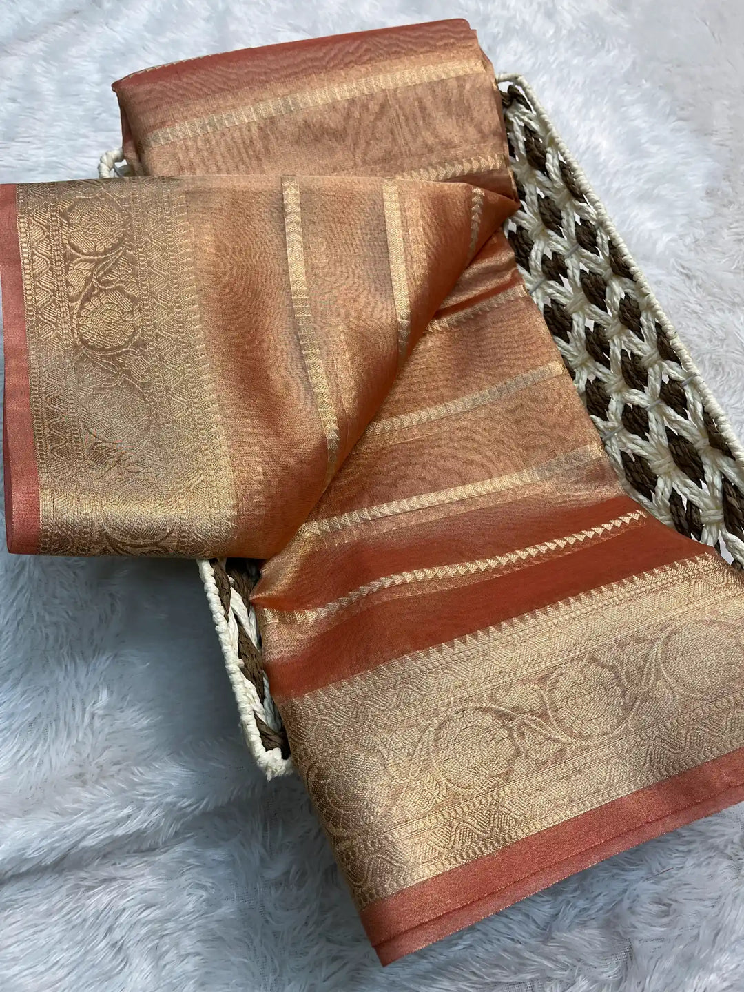 Soft Tissue Traditional Jacquard Banarasi Saree