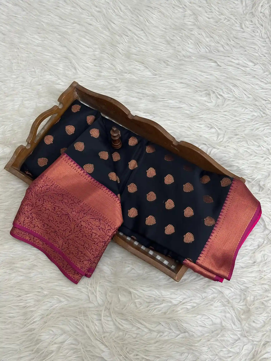 Pretty Softsilk Beautiful Banarasi Saree