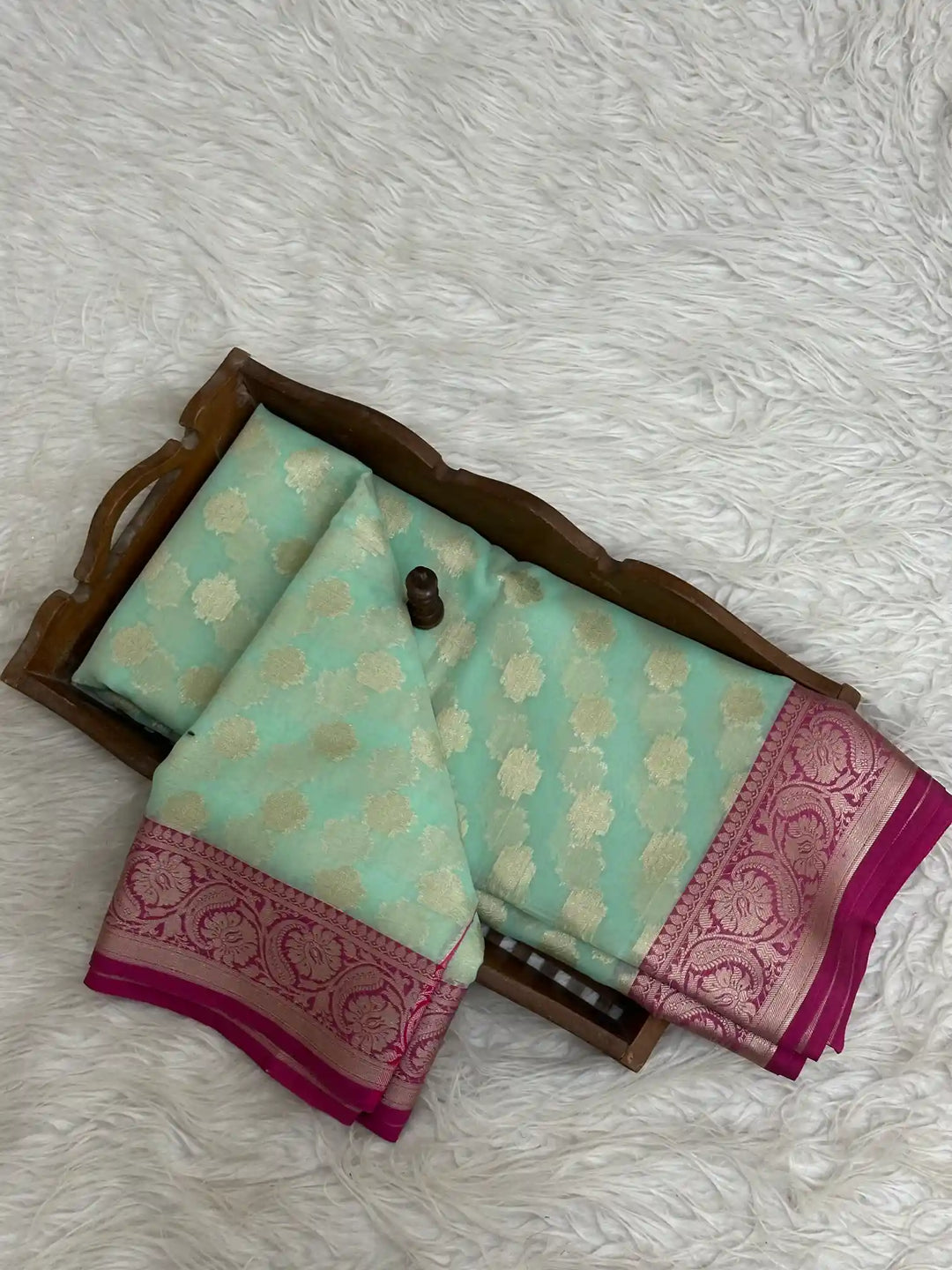 Pretty Softsilk Beautiful Banarasi Saree