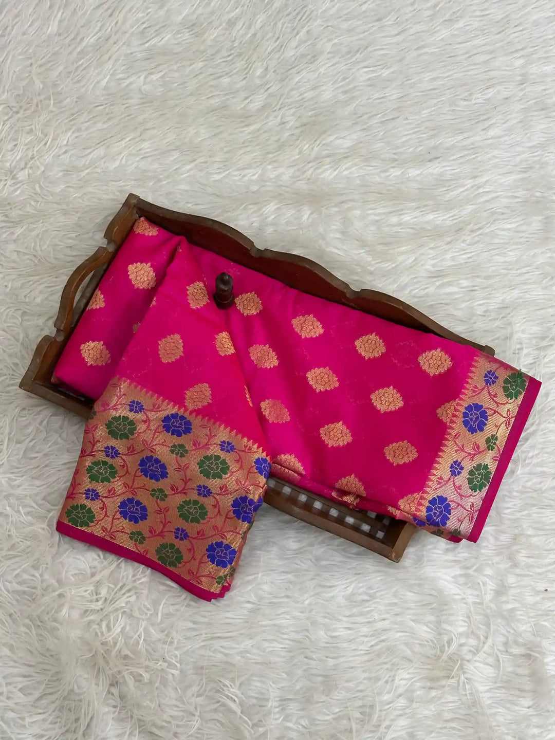 Pretty Softsilk Beautiful Banarasi Saree