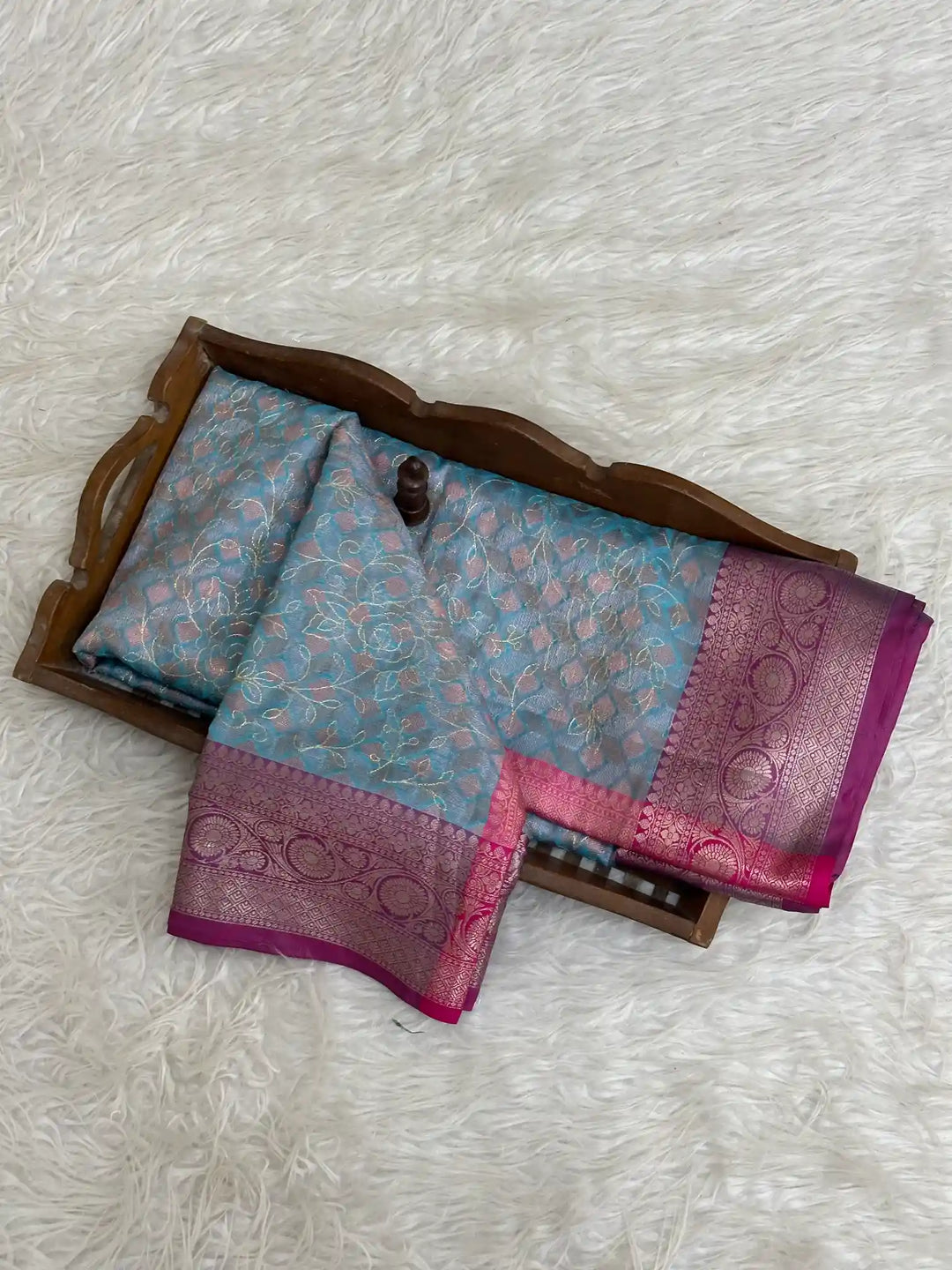 Pretty Softsilk Beautiful Banarasi Saree