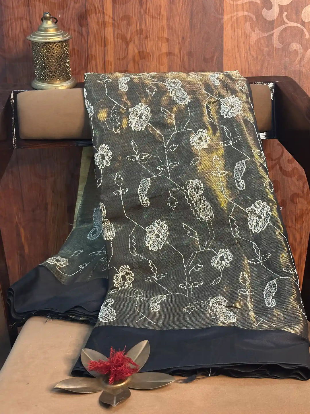 Traditional Jacquard Weave Softsilk Banarasi Saree
