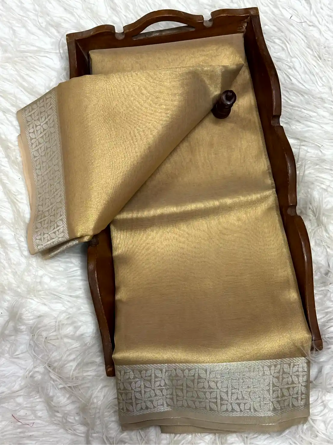 Zari Border Weave Traditional Banarasi Saree