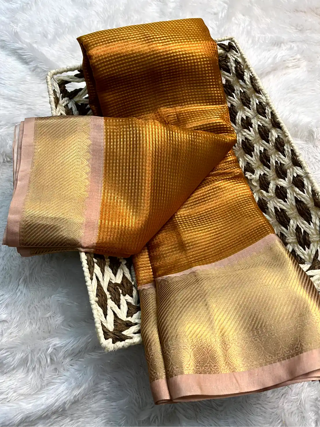 Zari Border Weave Traditional Banarasi Saree