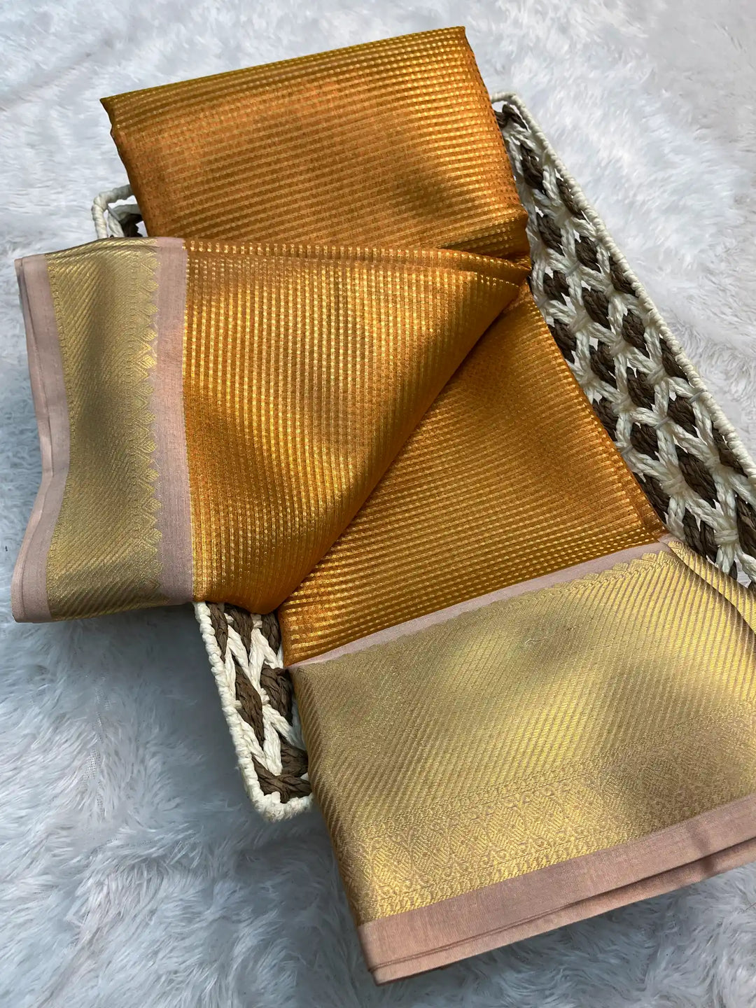Zari Border Weave Traditional Banarasi Saree