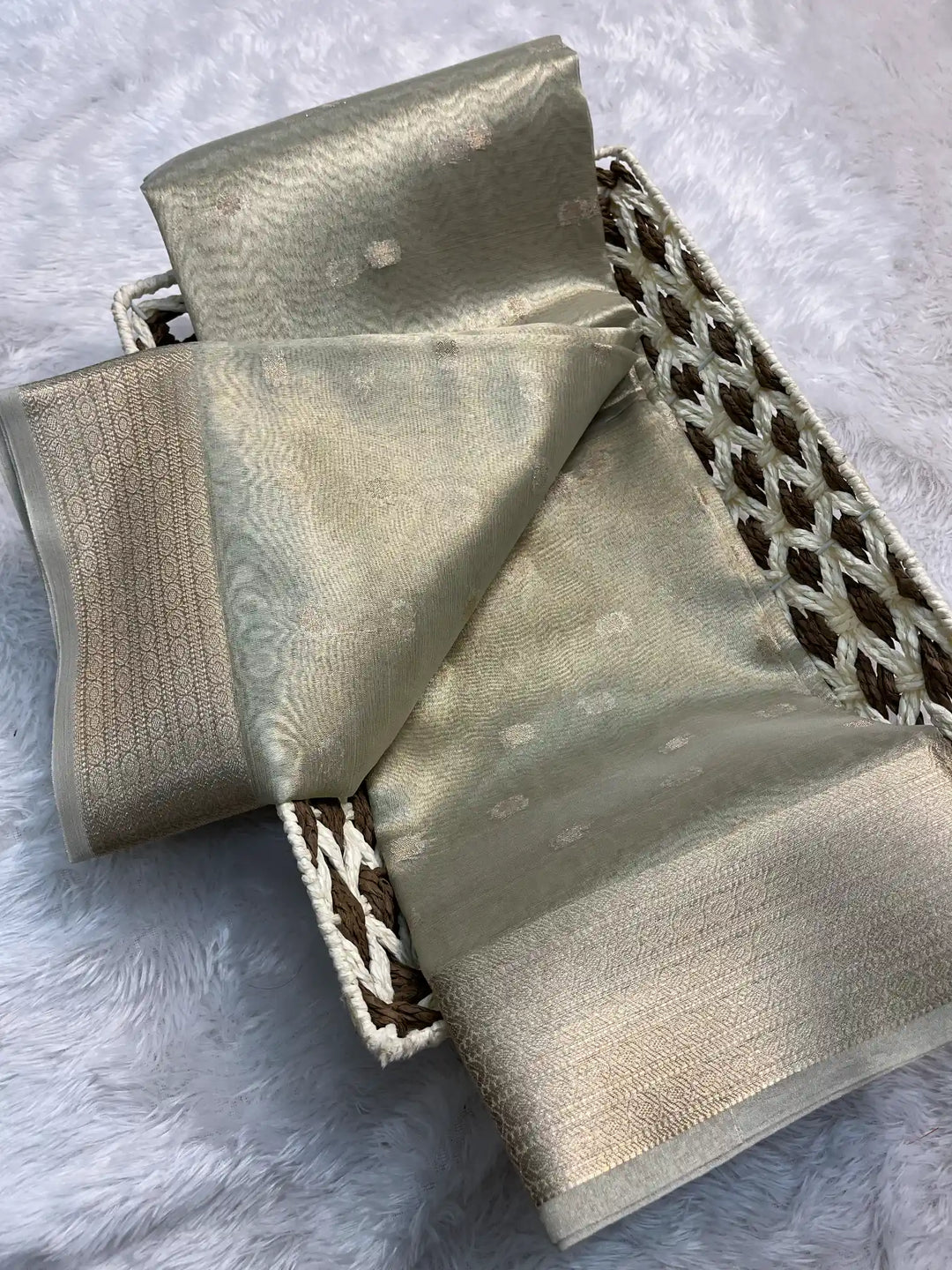 Zari Border Weave Traditional Banarasi Saree