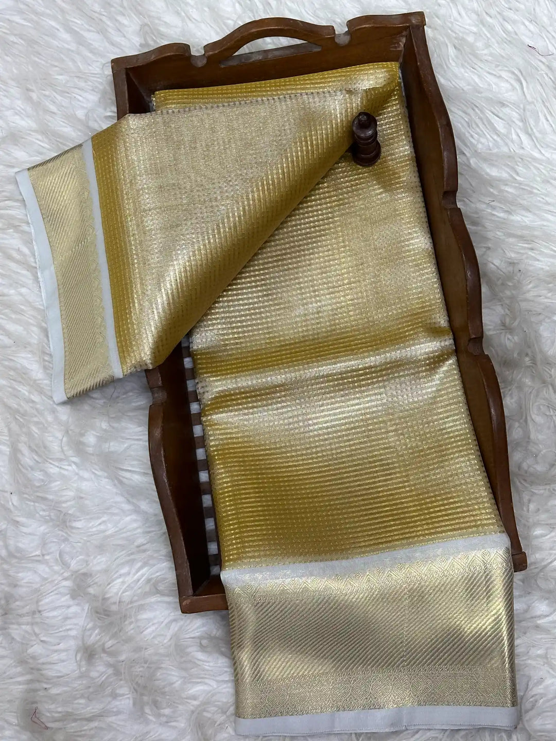 Zari Border Weave Traditional Banarasi Saree