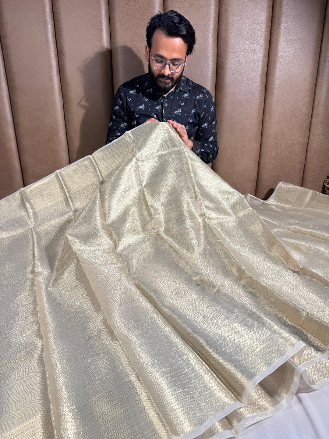 Celebrity inspired tissue silk saree with rich pallu and blouse