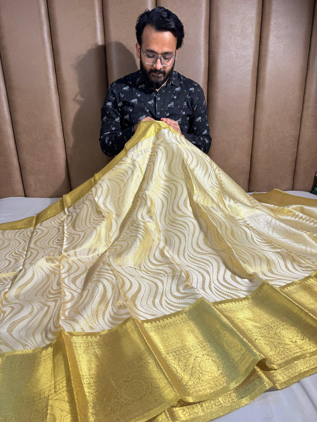 Celebrity inspired tissue silk saree with rich pallu and blouse