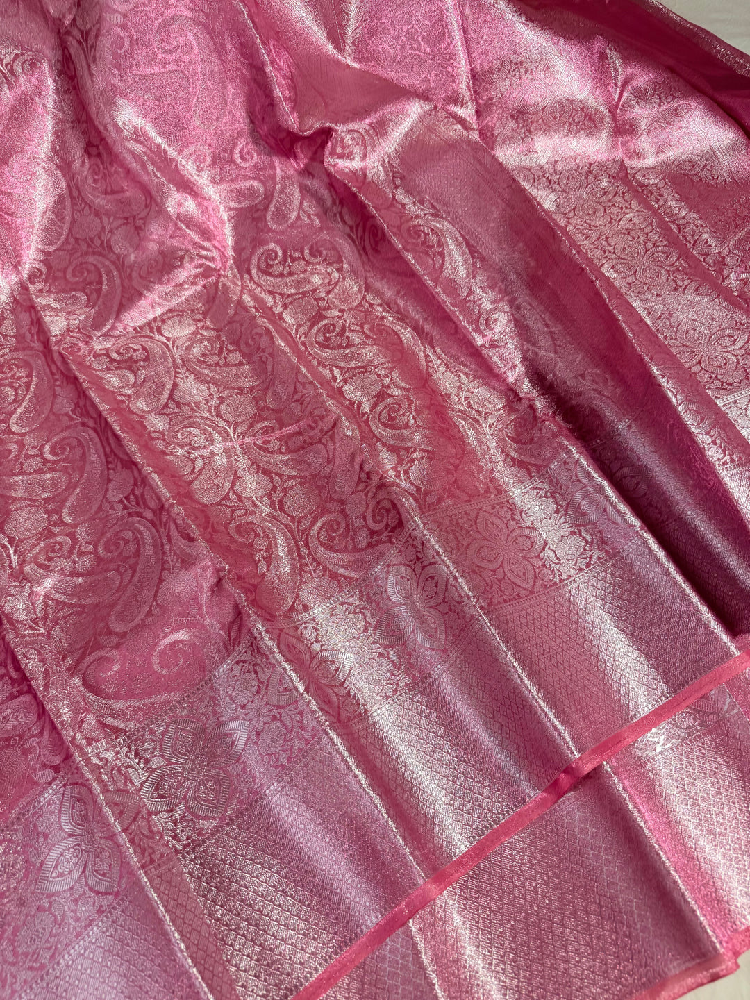 Metallic Pink Glass Tissue Silk Floral Weave Banarasi Saree