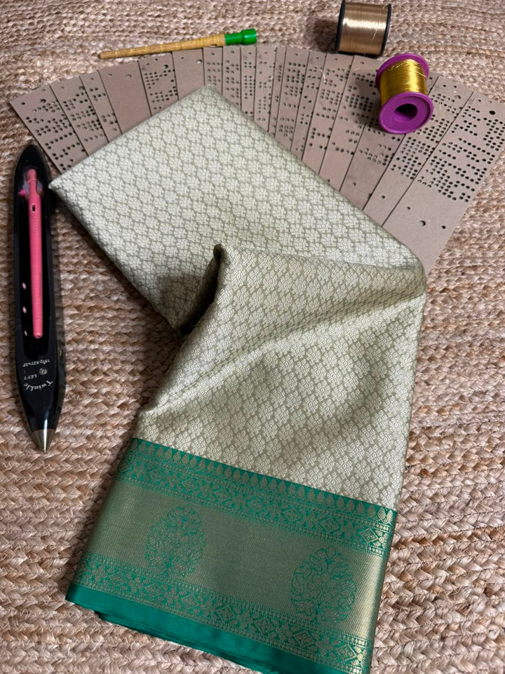 Light Grey Embossed Tanchui Banarasi Saree