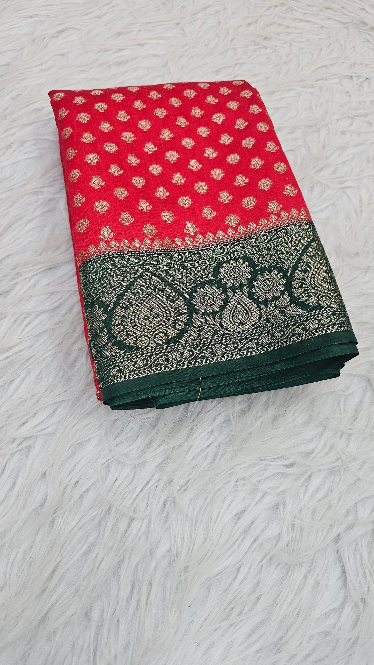 Red green Colour Soft Silk Khaddi Buti Silk Saree