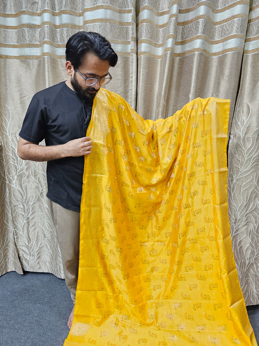 Yellow Colour Soft warm Silk Khaddi Buti Silk Saree