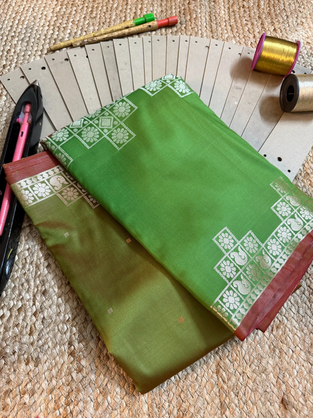 Eccentric Zari Weave Softsilk Banarasi Saree
