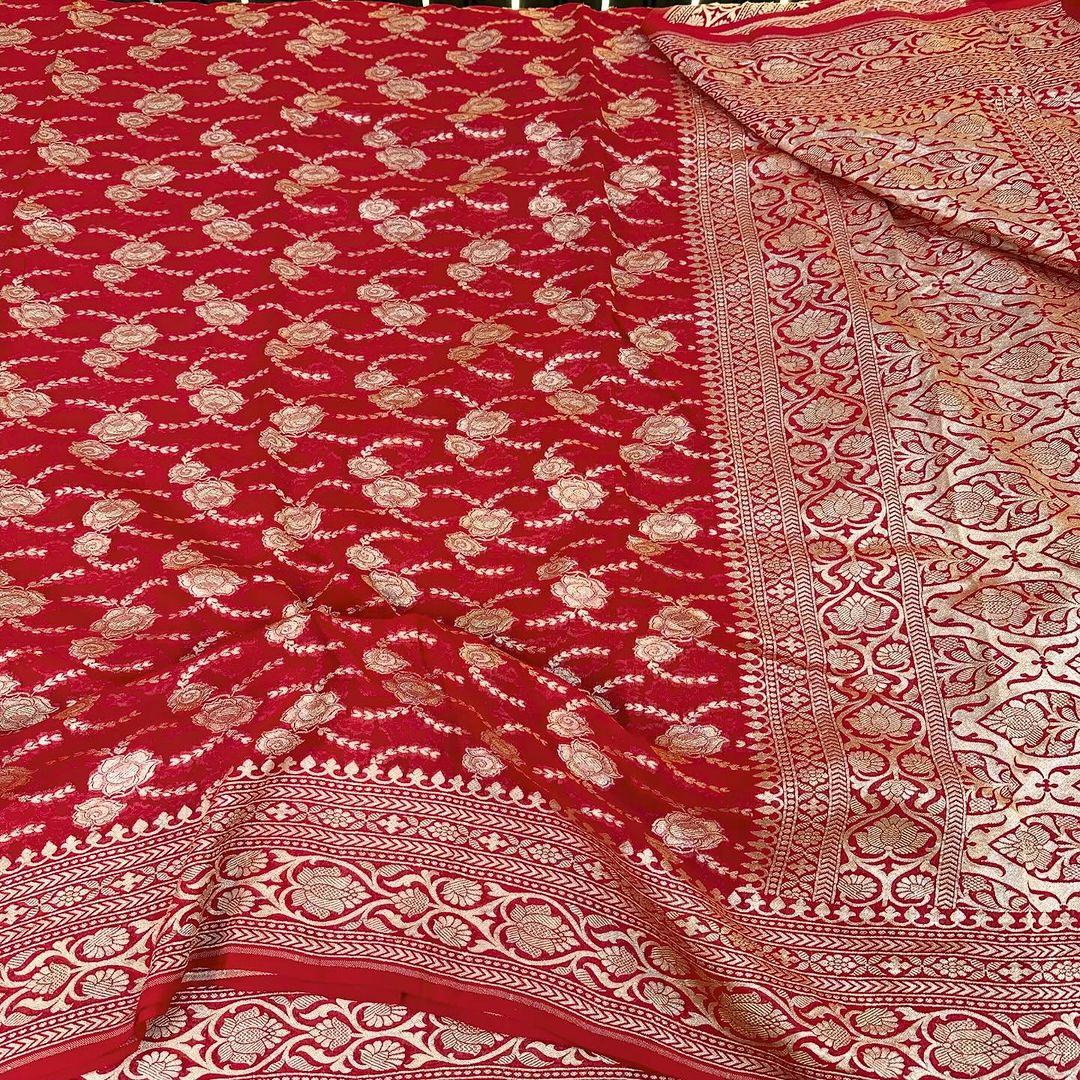 Red Exclusive Treasure Pure Chiffon Silk Banarasi Saree