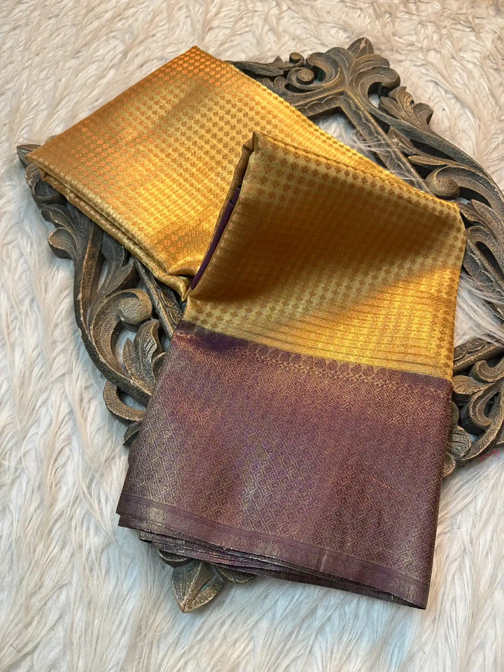 Beautiful Jacquard Weave Banarasi Saree