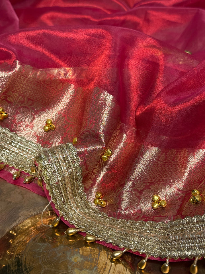 Dhoop Chaon Strawberry Viral Ghungroo Tissue Saree
