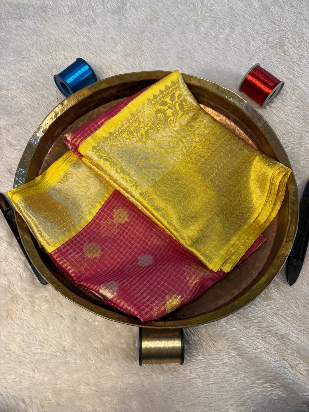 Eccentric Zari weave Softsilk Banarasi Saree