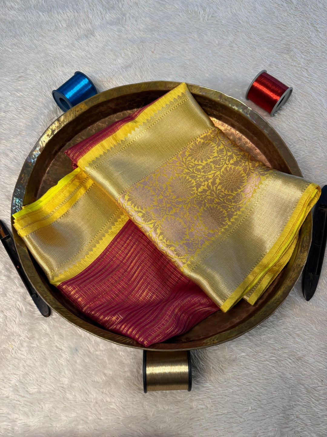 Eccentric Zari weave Softsilk Banarasi Saree