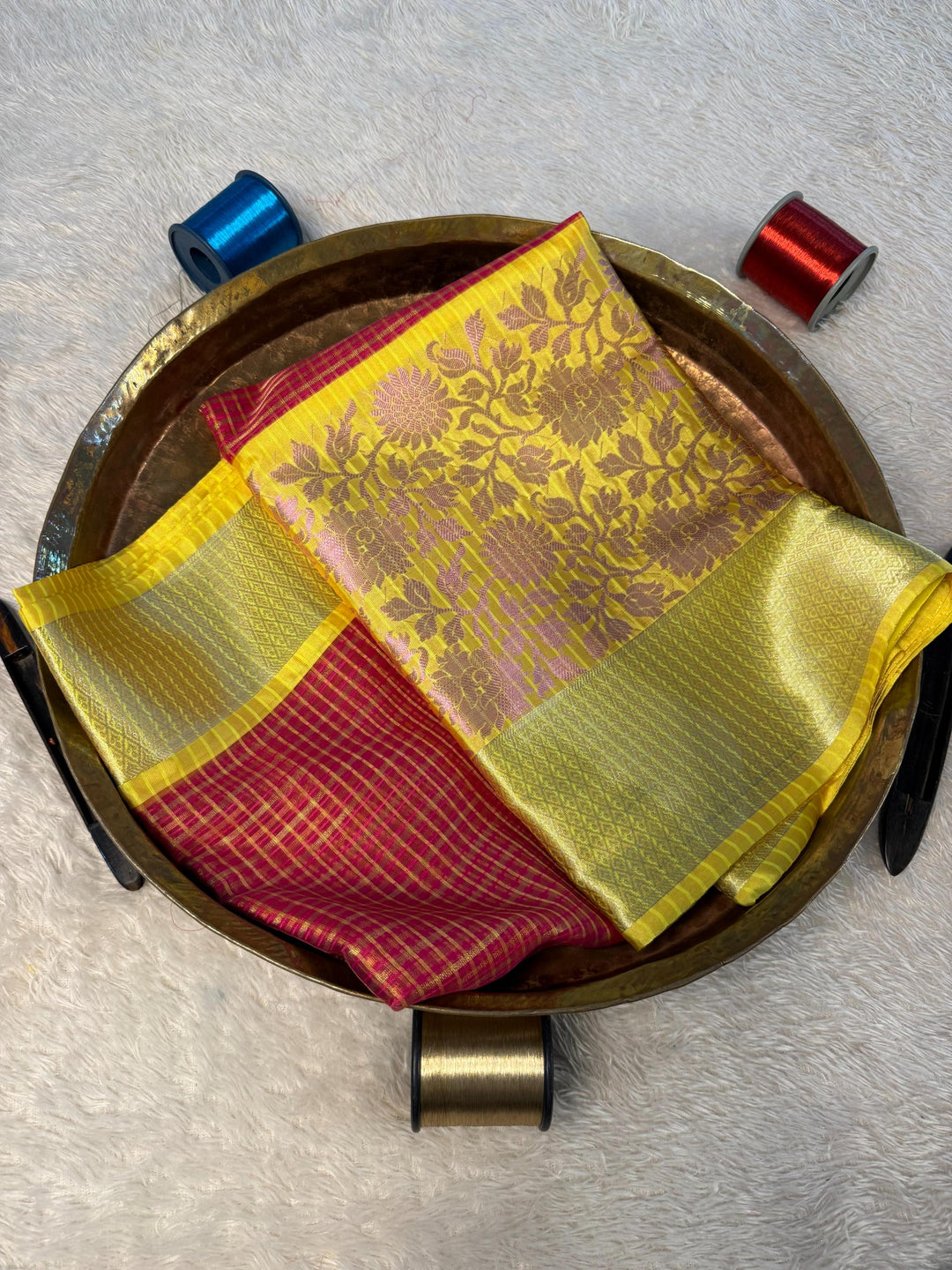 Eccentric Zari weave Softsilk Banarasi Saree
