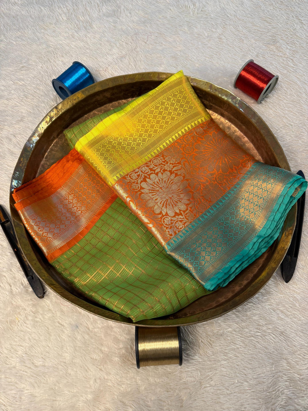 Trending Softsilk Jacquard Unique Banarasi Saree
