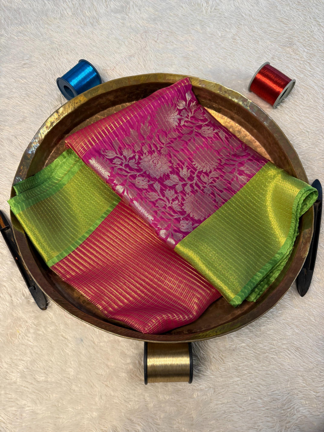Trending Softsilk Jacquard Unique Banarasi Saree