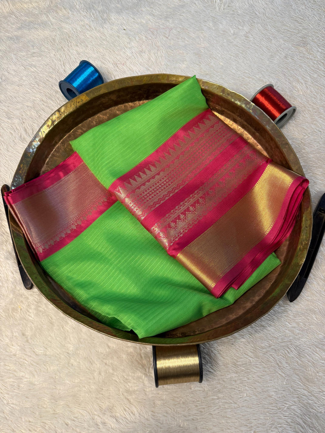 Trending Softsilk Jacquard Unique Banarasi Saree