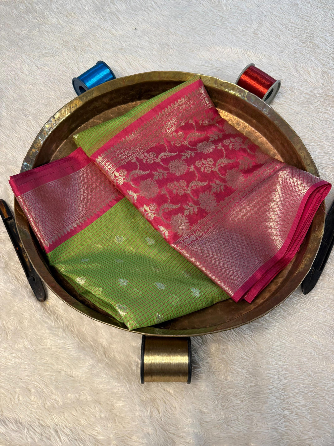 Trending Softsilk Jacquard Unique Banarasi Saree