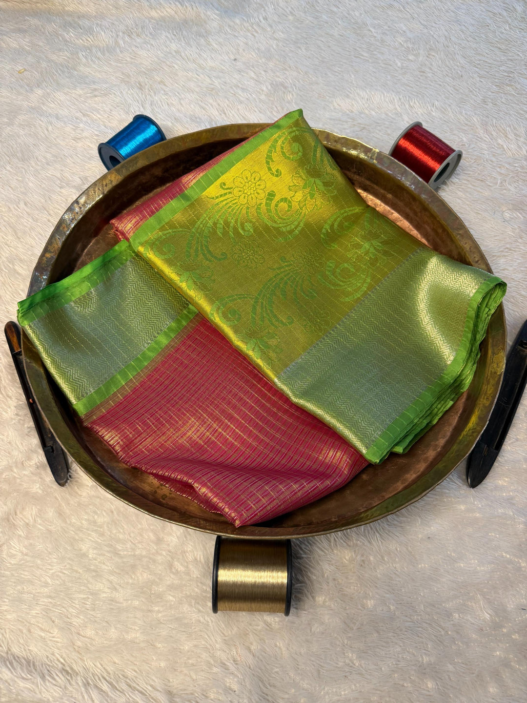Trending Softsilk Jacquard Unique Banarasi Saree