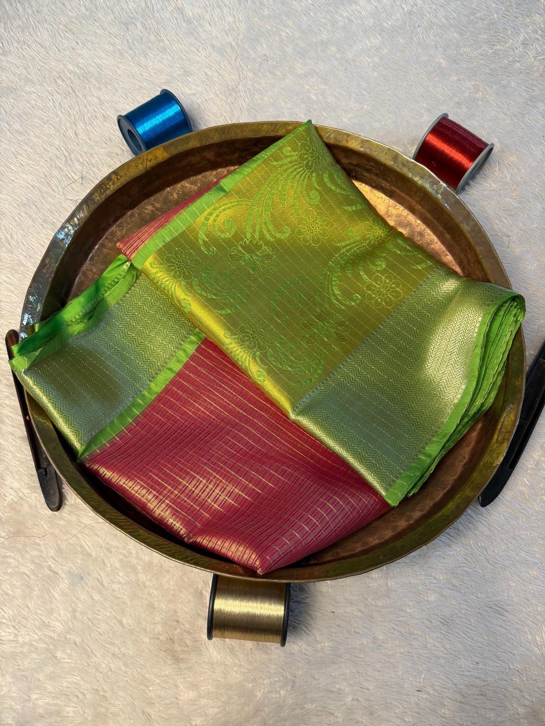 Trending Softsilk Jacquard Unique Banarasi Saree