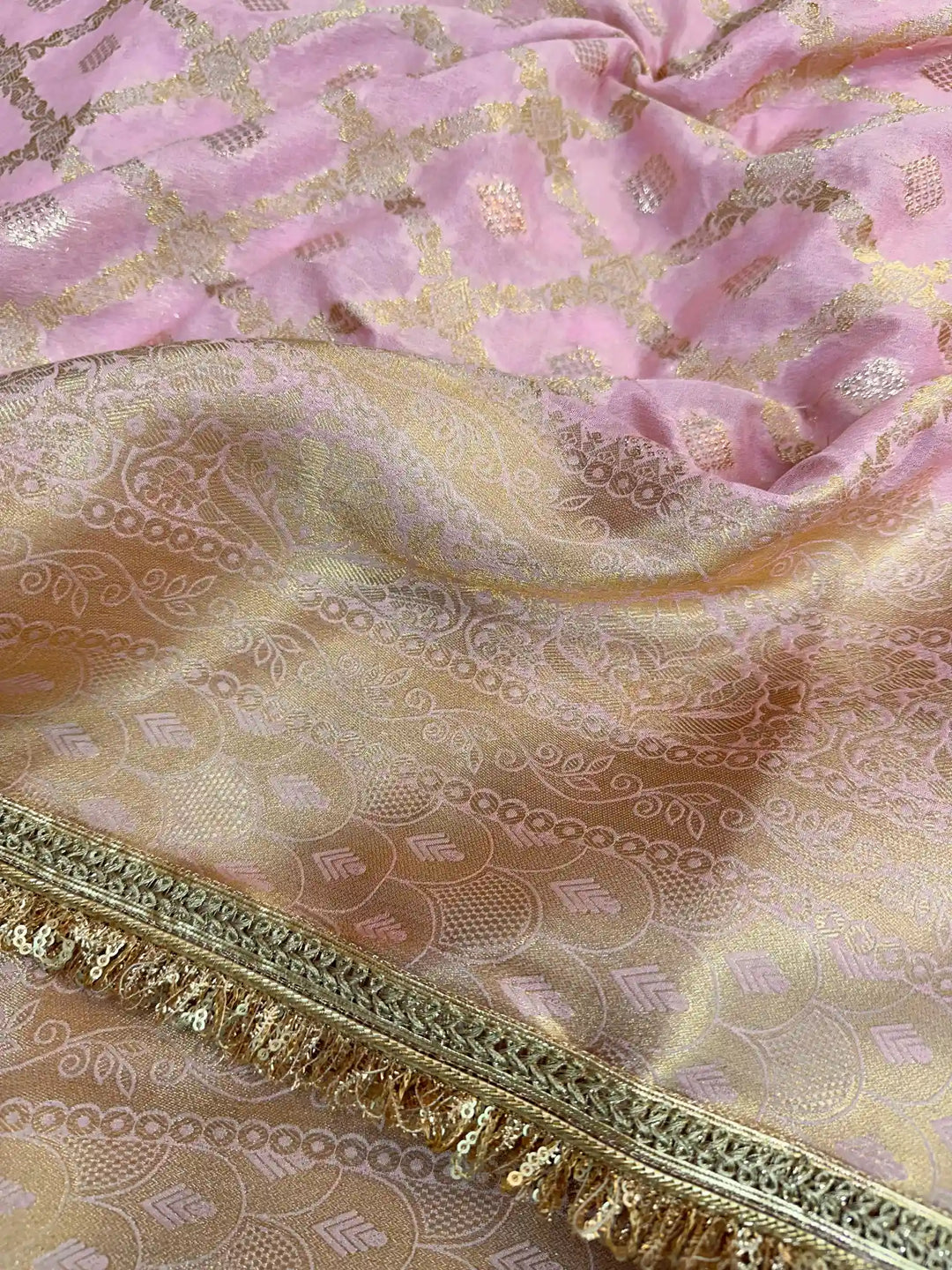 Baby Pink Chiniya Silk Lace Attached Banarasi Saree