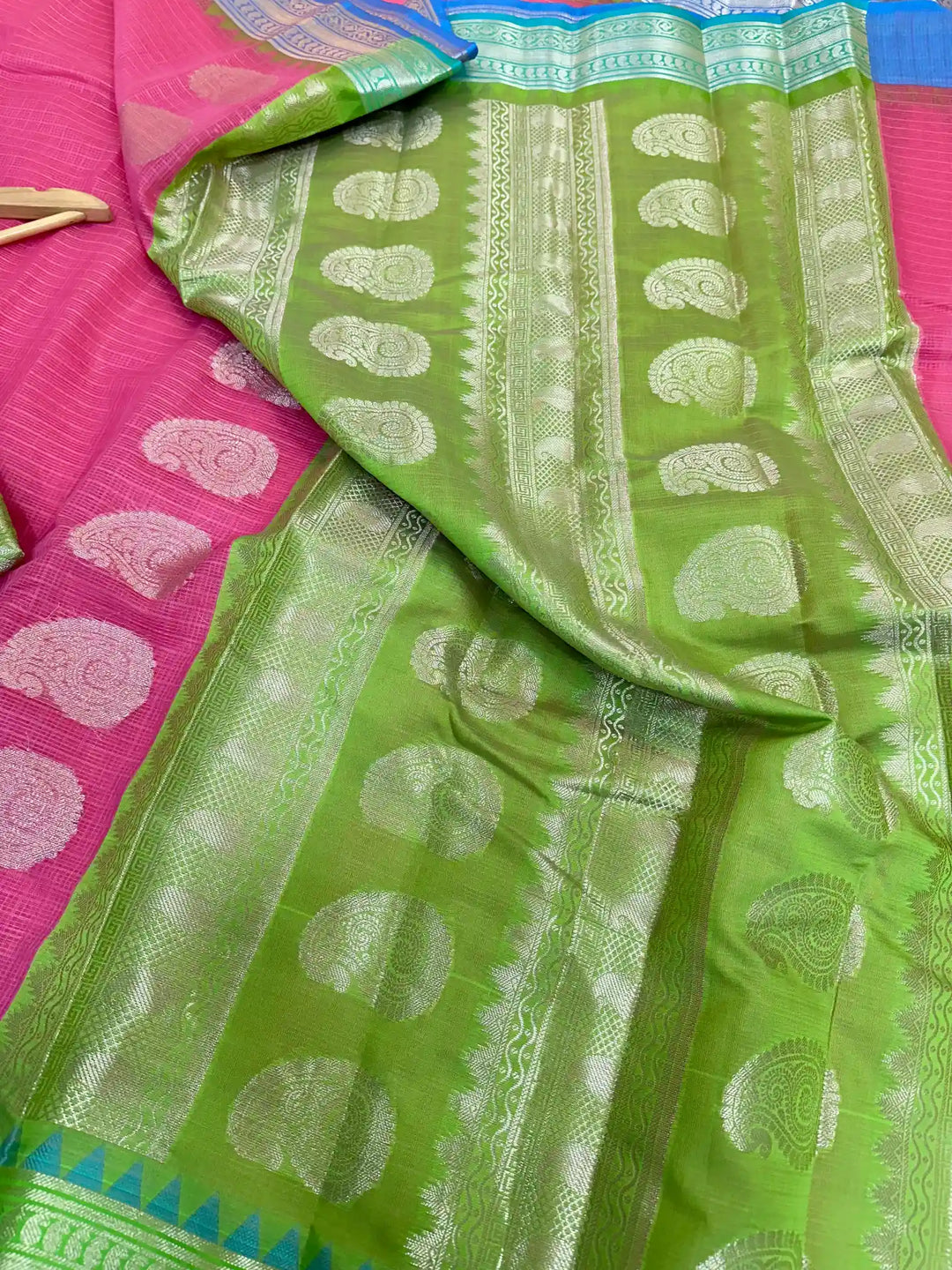 Barbie Pink Dharmavaram Cotton Silk Checks Weave Banarasi Saree