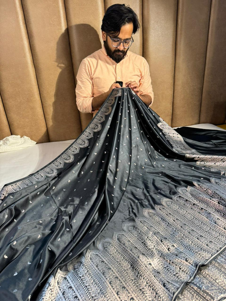 Black Banarasi Mashru Katan Silk saree with rich pallu and makbara unique border