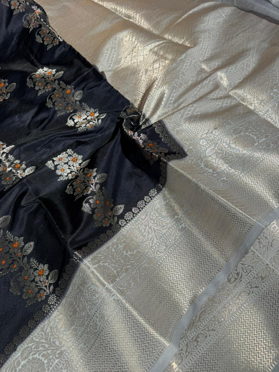 Black Contrast Banana Silk Meenakari Weave Banarasi Saree