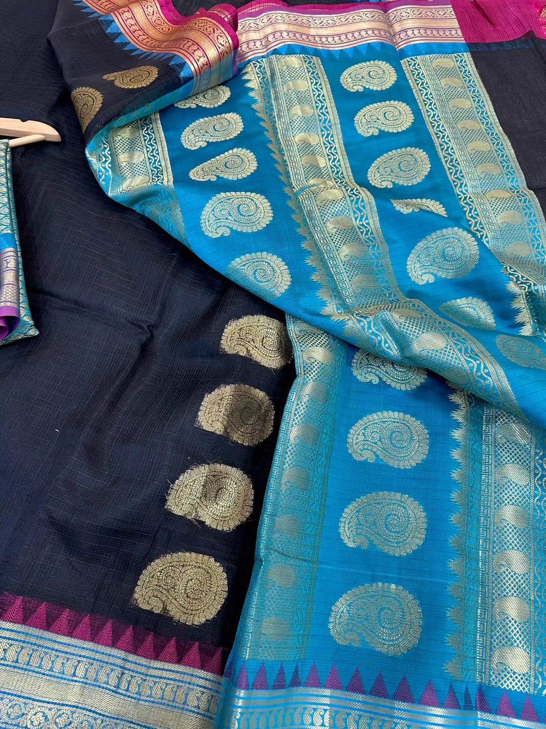 Black Dharmavaram Cotton Silk Checks Weave Banarasi Saree