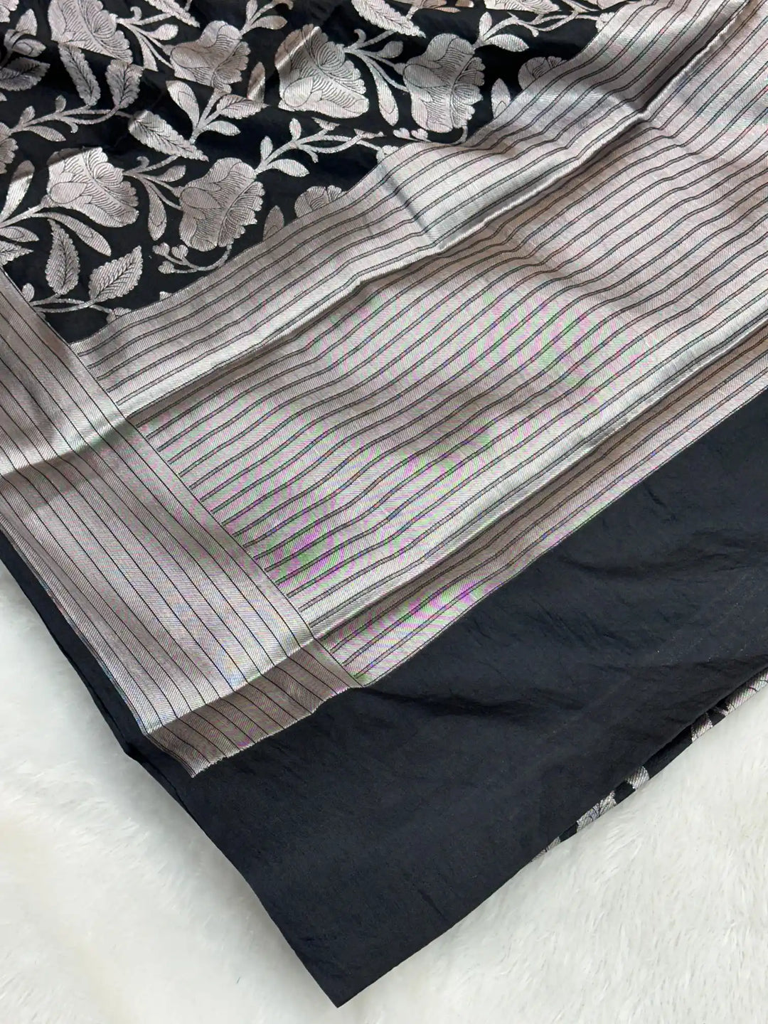 Black Katan Silk Saree with Rich Pallu and blouse