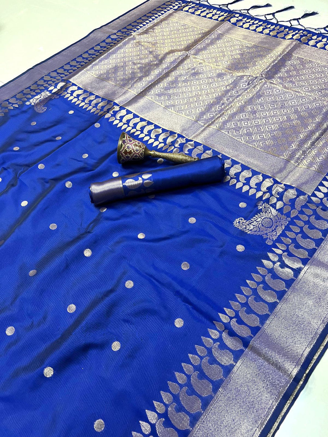 Madhuri Dixit Inspired Premium Katan Silk Saree with Rich Pallu and Blouse