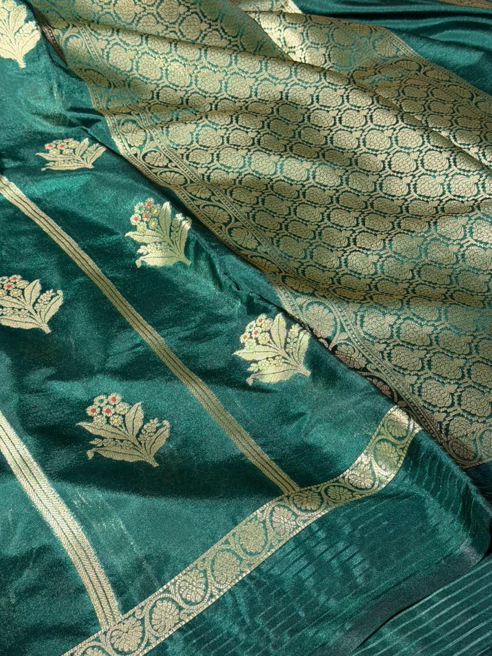 Bottle Green Stripe Weave Chinia Silk Banarasi Saree