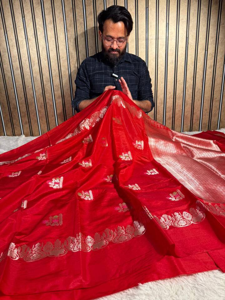 Bridal Red Chinia Silk Traditional Banarasi Saree