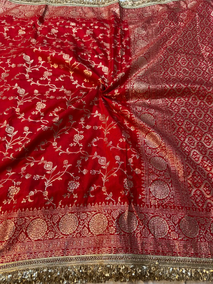 Bridal Red Chiniya Silk Designer Lace Attached Banarasi Saree