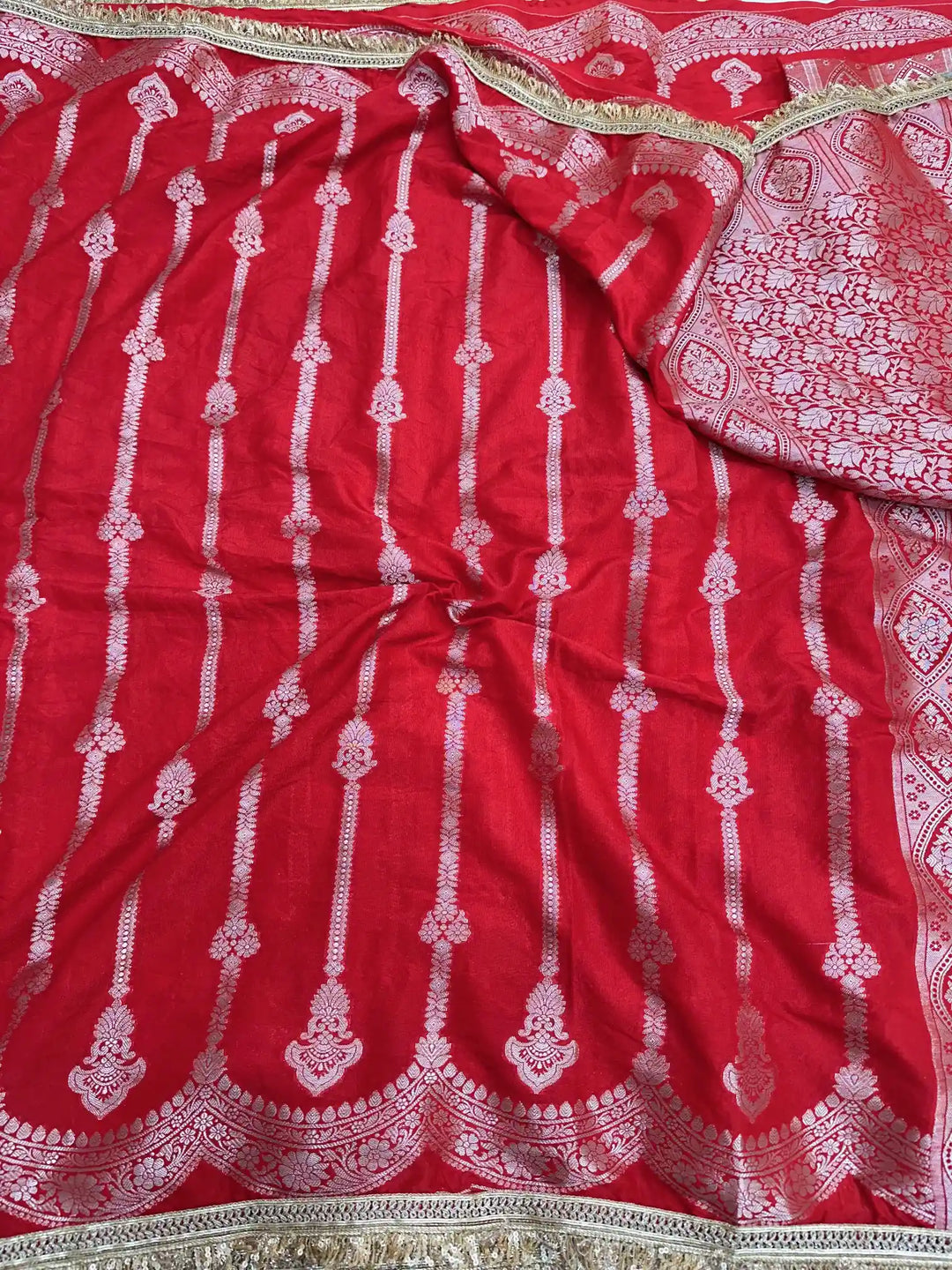 Bridal Red Chiniya Silk Heavy Lace Attached Banarasi Saree