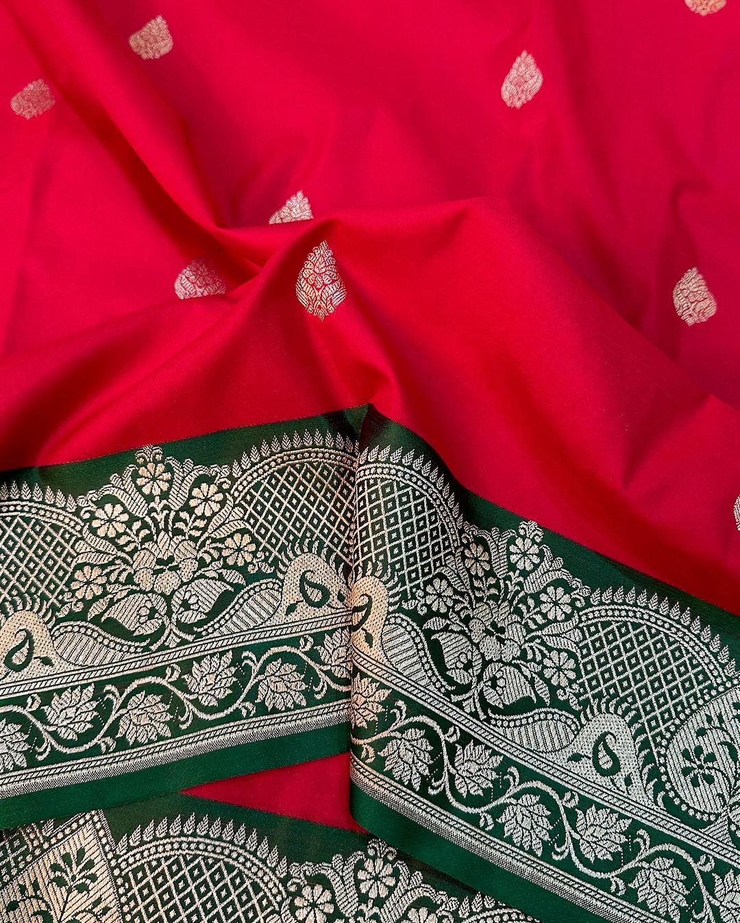 Bridal Red Katan Silk Handloom Banarasi Saree