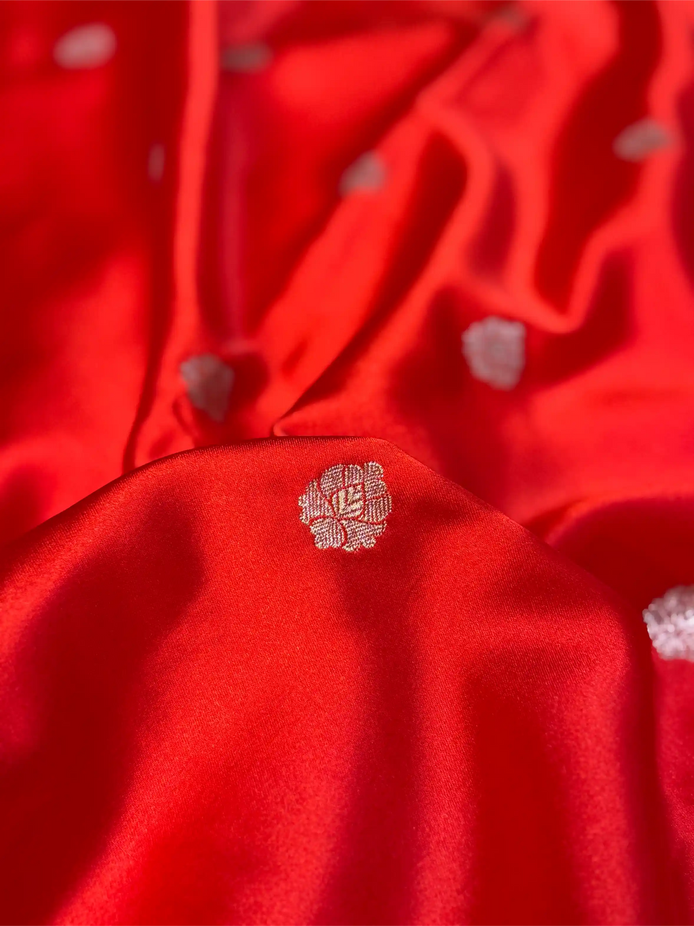 Bridal Red Mashru Katan Silver Zari Khaddi Buti Concept Banarasi Saree