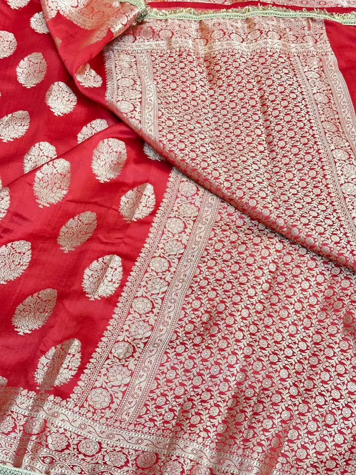 Bridal Red Pure Chiniya Silk Lace Attached Banarasi Saree 