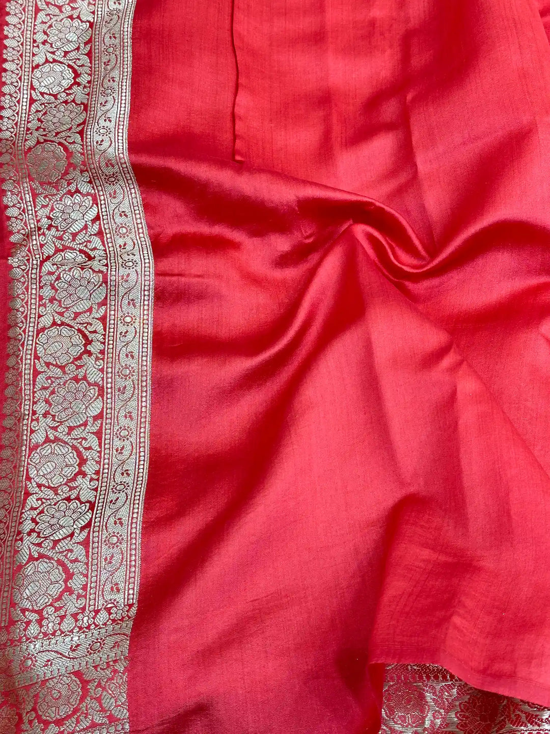 Bridal Red Pure Chiniya Silk Lace Attached Banarasi Saree 