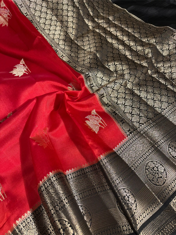 Bridal Red Pure Mango Silk Eccentric Buta Banarasi Saree