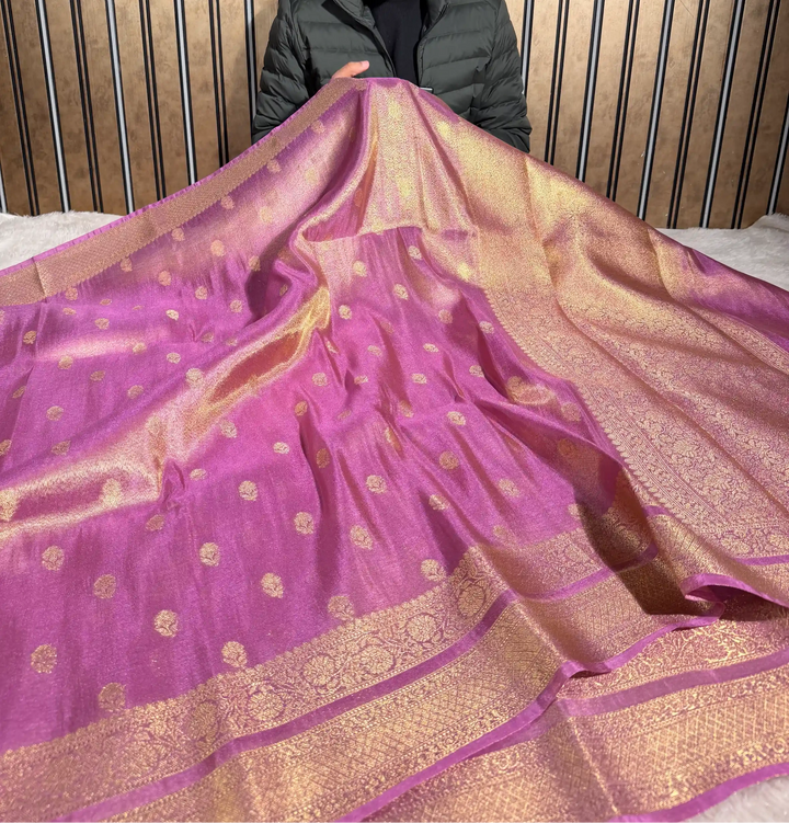 Bright Metallic Lavenderish Breathable Tissue Silk Traditional Weave Banarasi Saree