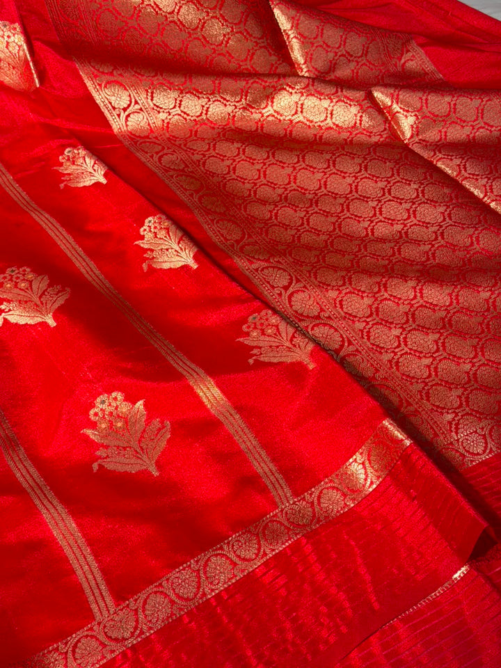 Bright Red Chinia Silk Traditional Banarasi Saree